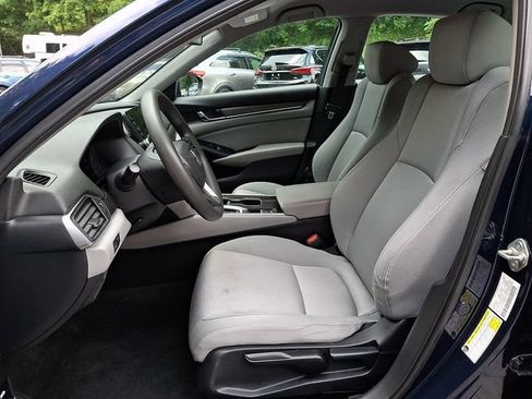 Used 2018 Honda Accord LX image 15