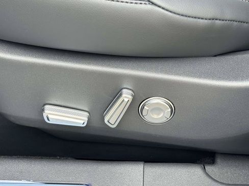 New 2026 Lincoln Nautilus Premier w/ Equipment Group 102A AWD/4WD image 14