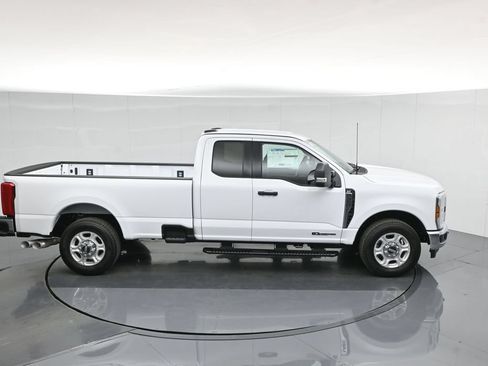 New 2026 Ford F350 XLT RWD image 39