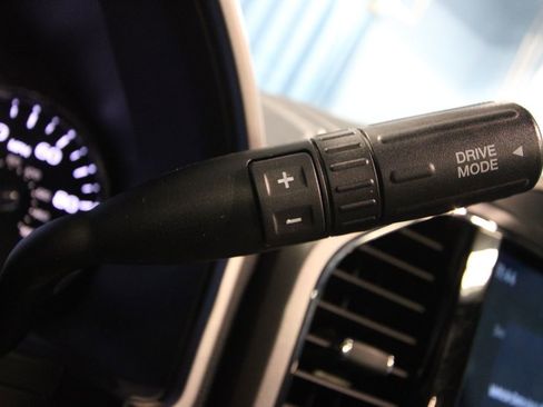 Used 2022 Ford F250 Lariat w/ Lariat Ultimate Package image 14