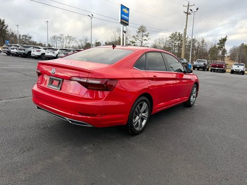 Used 2019 Volkswagen Jetta S image 3
