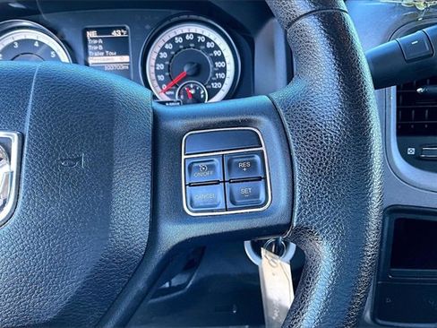 Used 2017 RAM 2500 Tradesman w/ Chrome Appearance Group image 13