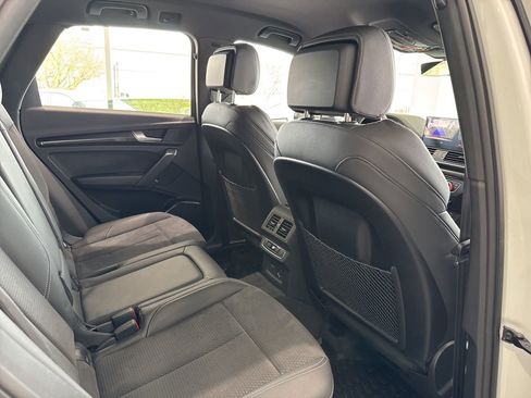 Used 2024 Audi SQ5 Premium image 43