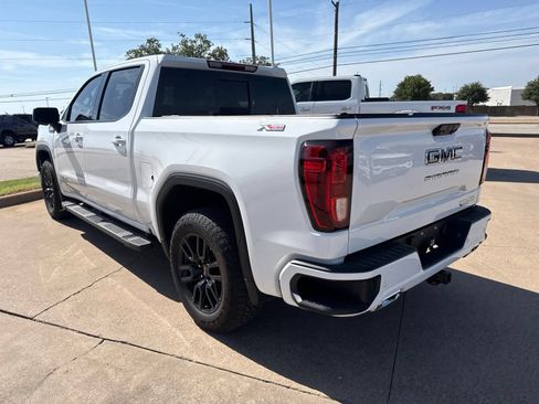 Used 2025 GMC Sierra 1500 Elevation w/ Elevation Premium Package AWD/4WD image 5