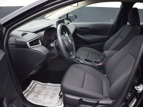Used 2023 Toyota Corolla LE image 13