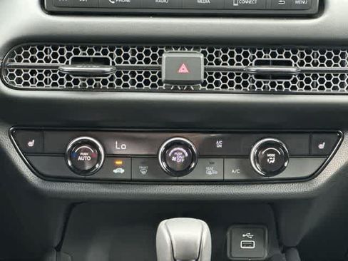 Used 2025 Honda HR-V Sport image 13