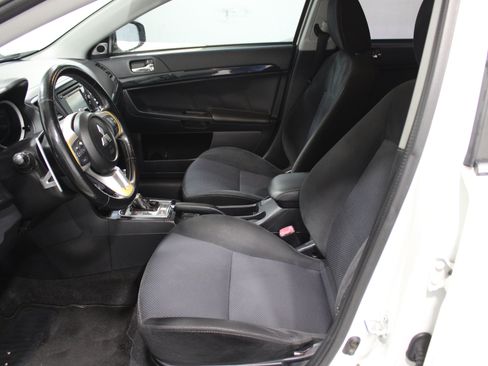 Used 2015 Mitsubishi Lancer Evolution MR AWD/4WD image 3