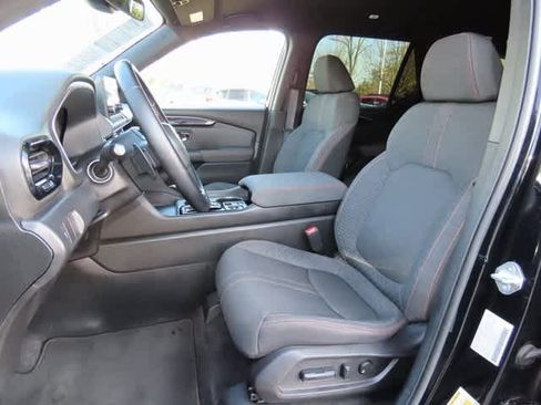 Certified 2023 Honda Pilot Sport image 13