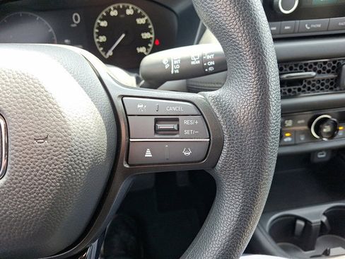 Used 2024 Honda HR-V LX image 21