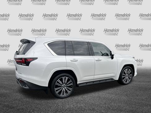 New 2026 Lexus LX 700h Luxury AWD/4WD image 10