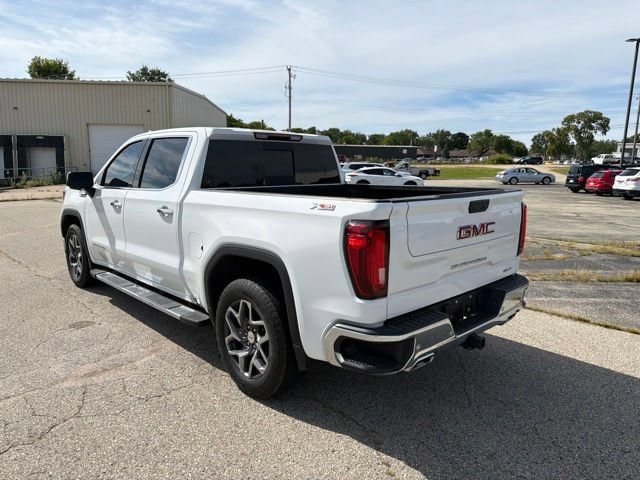 Used 2025 GMC Sierra 1500 SLT AWD/4WD image 7