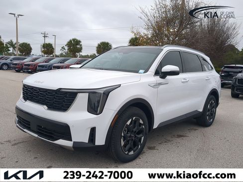 New 2025 Kia Sorento S w/ Panoramic Sunroof Package image 9