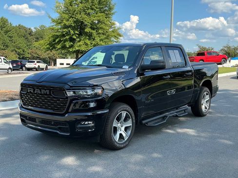 Used 2026 RAM 1500 Express RWD image 9