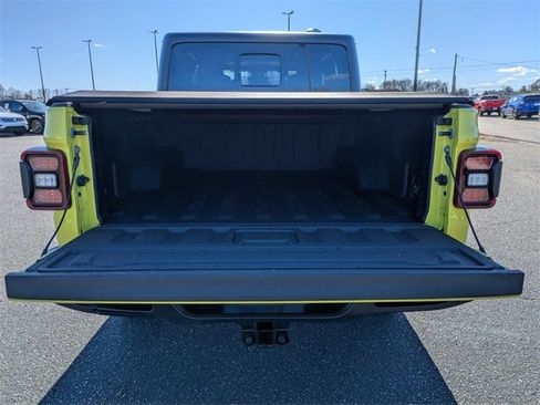 Used 2024 Jeep Gladiator Sport image 29