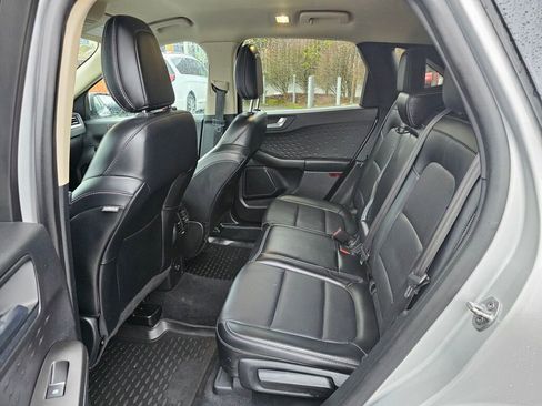 Used 2020 Ford Escape SEL image 15