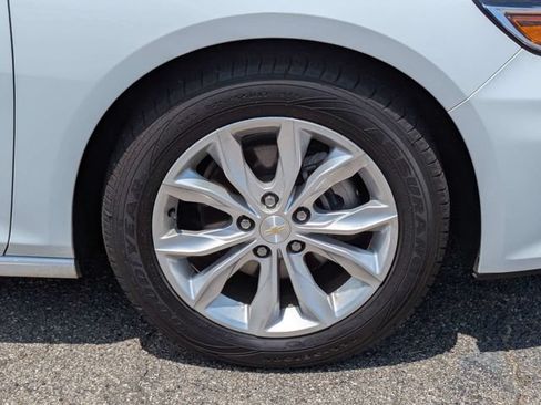 Used 2024 Chevrolet Malibu LT FWD image 8