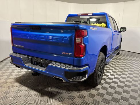 Used 2025 Chevrolet Silverado 1500 RST w/ Convenience Package II AWD/4WD image 8