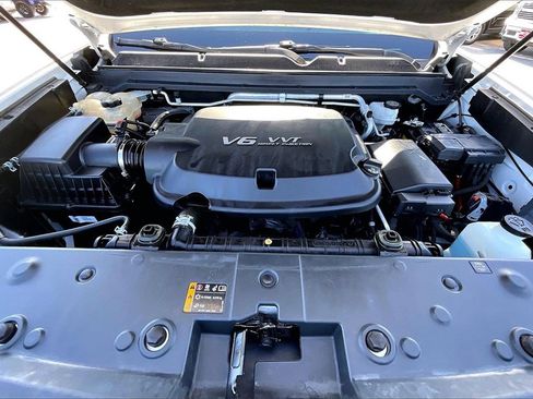 Used 2018 GMC Canyon SLT w/ Driver Alert Package image 31