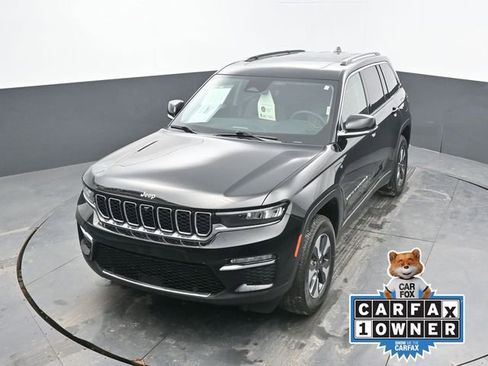 Used 2022 Jeep Grand Cherokee Limited 4xe w/ Luxury Tech Group II image 48