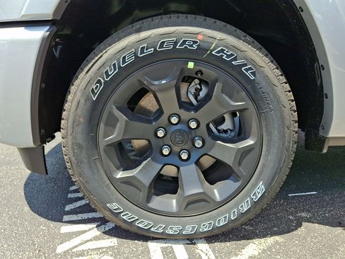 New 2026 RAM 1500 Big Horn w/ Night Edition AWD/4WD image 5