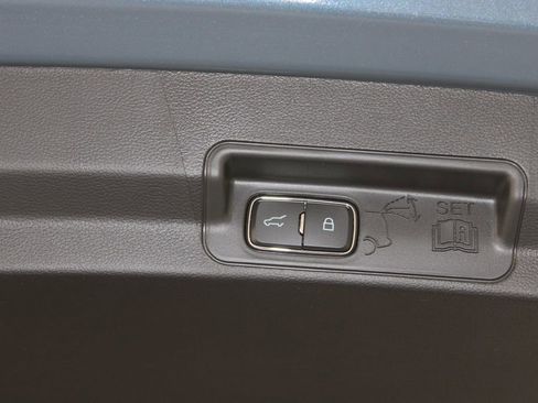 New 2026 Ford Explorer Active RWD image 16