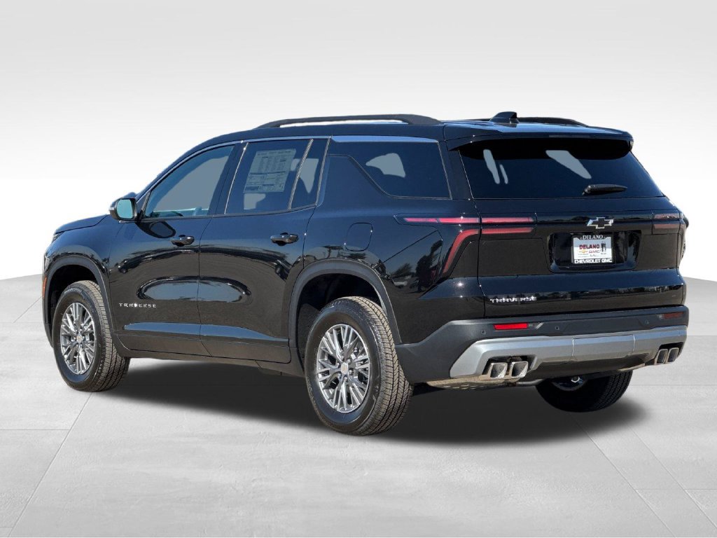New 2027 Chevrolet Traverse LT FWD image 3