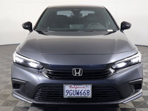 Used 2023 Honda Civic Sport image 2