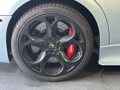 Used 2004 Lamborghini Murcielago Coupe AWD/4WD image 9