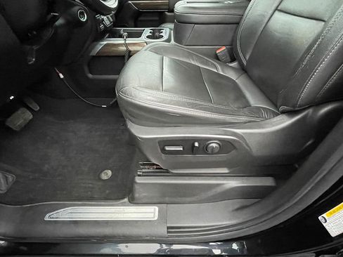 Used 2020 Chevrolet Silverado 1500 LT Trail Boss image 24