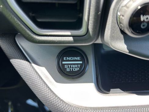 Used 2024 Ford Bronco Sport Big Bend AWD/4WD image 18