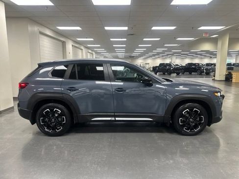 Used 2023 MAZDA CX-50 Meridian Edition w/ Cargo Package AWD/4WD image 8