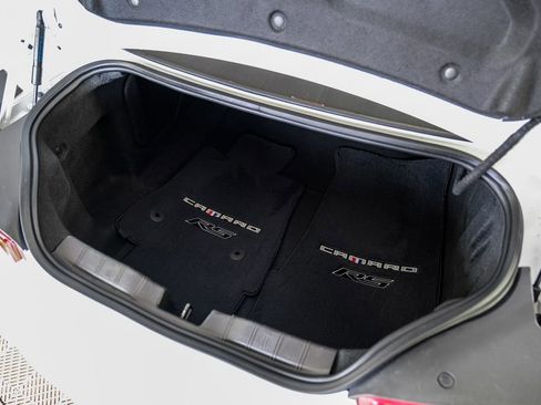 Used 2023 Chevrolet Camaro LT RWD image 45