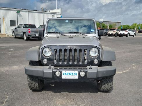 Used 2016 Jeep Wrangler Sport image 20