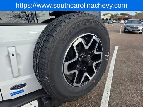 Used 2024 Ford Bronco Outer Banks image 35