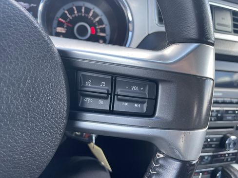 Used 2013 Ford Mustang Premium RWD image 14