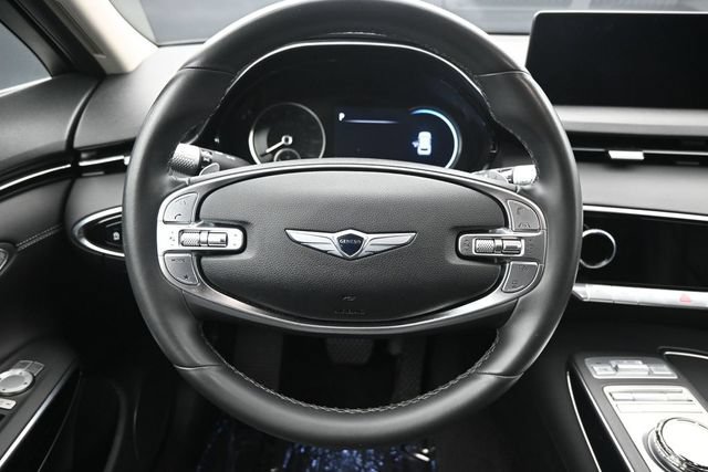 Used 2025 Genesis GV70 2.5T AWD/4WD image 16