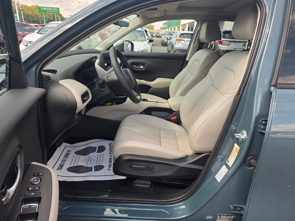 New 2027 Honda HR-V EX-L image 9