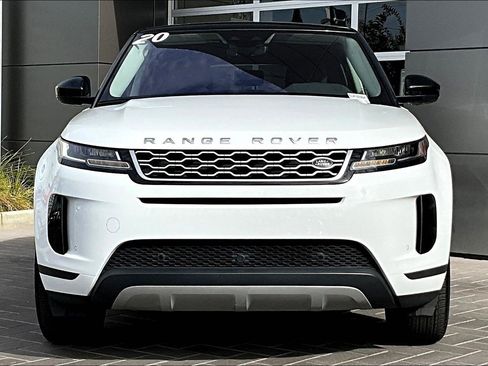 Used 2020 Land Rover Range Rover Evoque S image 2