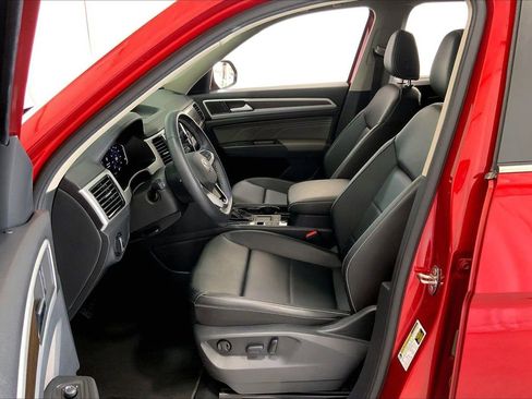 Used 2023 Volkswagen Atlas SE w/ Panoramic Sunroof Package FWD image 15
