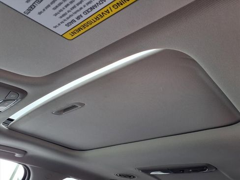 Used 2024 Kia Telluride S w/ S Sunroof Package image 24