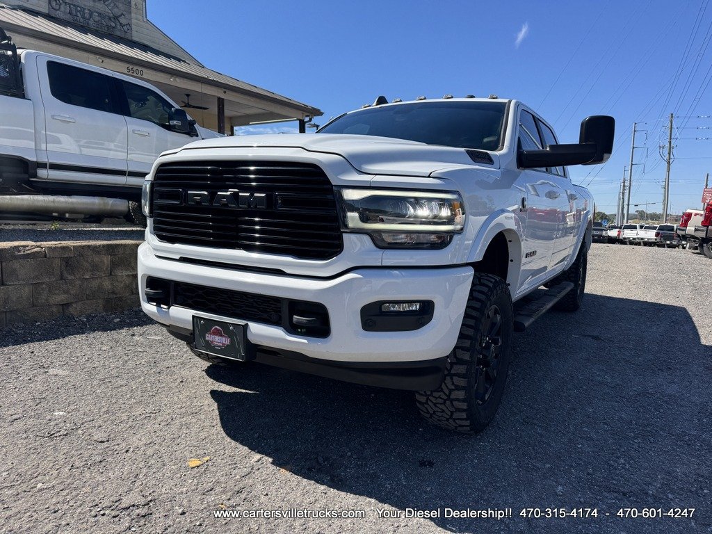 Used 2019 RAM 2500 Laramie w/ Night Edition AWD/4WD image 3