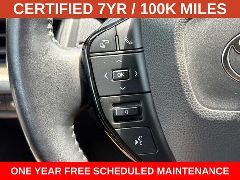 Used 2024 Toyota Prius XLE AWD/4WD image 25