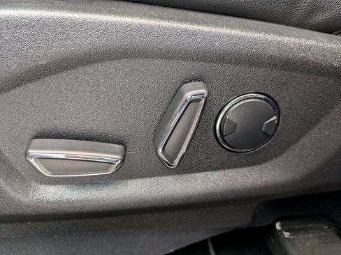 Used 2017 Ford Explorer Limited FWD image 22