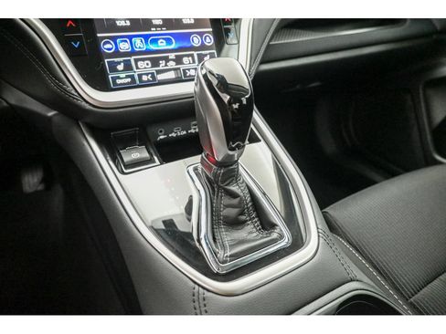 Used 2025 Subaru Legacy Premium AWD/4WD image 15