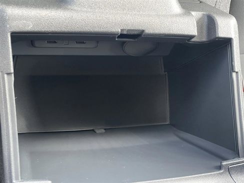 New 2025 Ford Bronco Base image 27