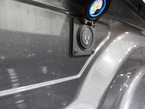 Used 2025 RAM 2500 Laramie image 36