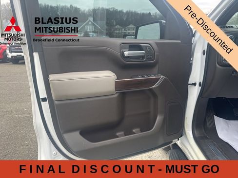 Used 2021 GMC Sierra 1500 SLT w/ SLT Premium Package AWD/4WD image 24