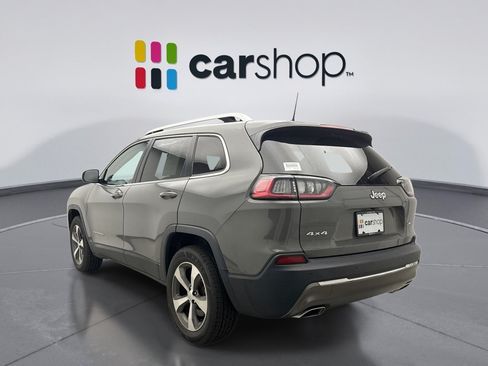 Used 2021 Jeep Cherokee Limited w/ Mopar Interior Package AWD/4WD image 3