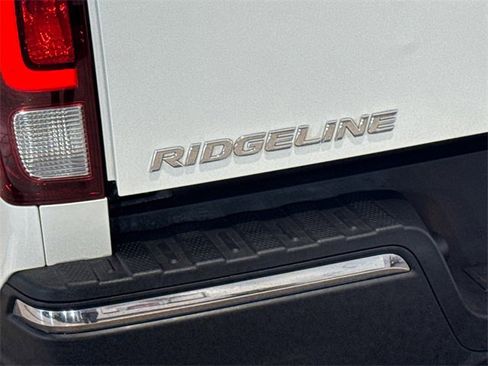 Used 2019 Honda Ridgeline RTL-T image 5