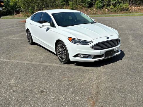 Used 2017 Ford Fusion Titanium FWD image 1